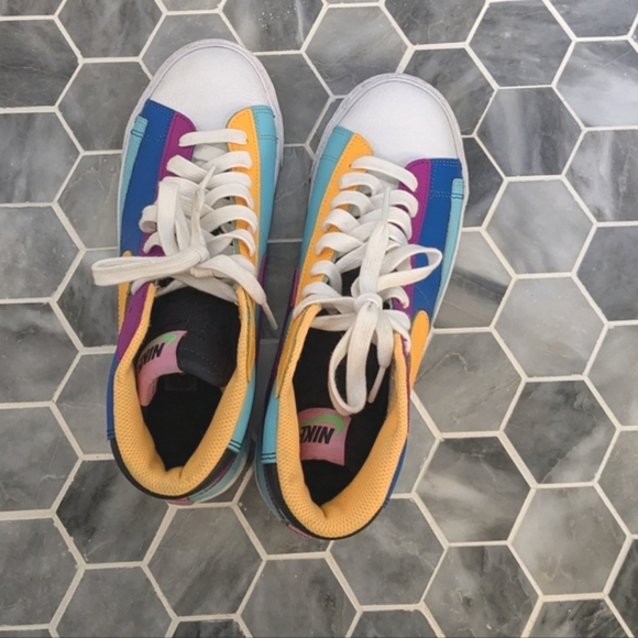 Nike Blazer Mid Aurora Purple Multicolor High Top Sneakers Youth 6 - Picture 6 of 8